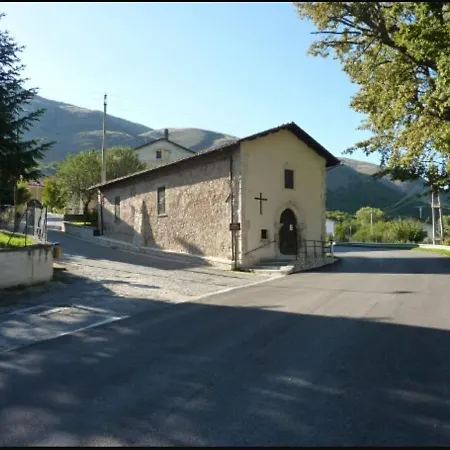 Alojamento de Acomodação e Pequeno-almoço Agata *